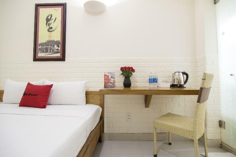 Hotel Reddoorz @ Pham Ngu Lao Street 3 à Hô Chi Minh-Ville Extérieur photo