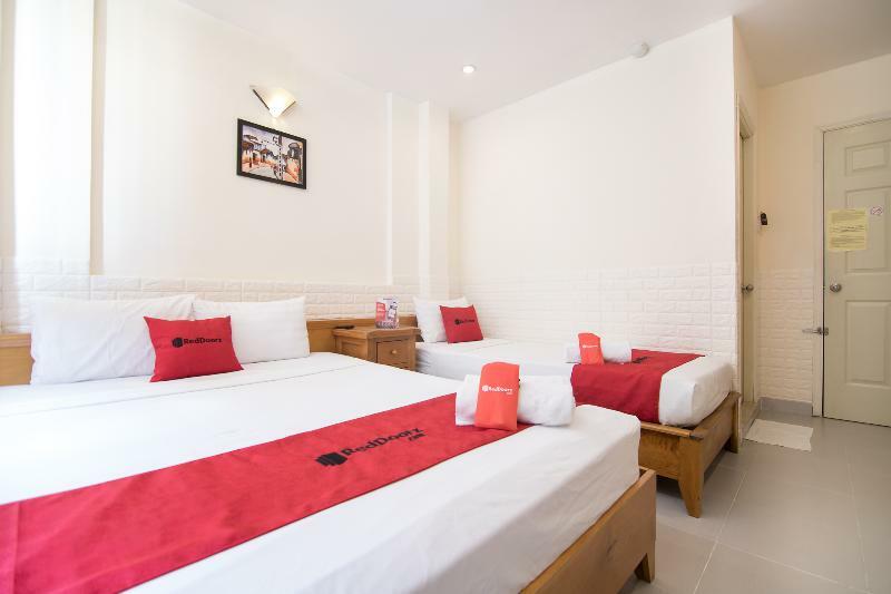 Hotel Reddoorz @ Pham Ngu Lao Street 3 à Hô Chi Minh-Ville Extérieur photo