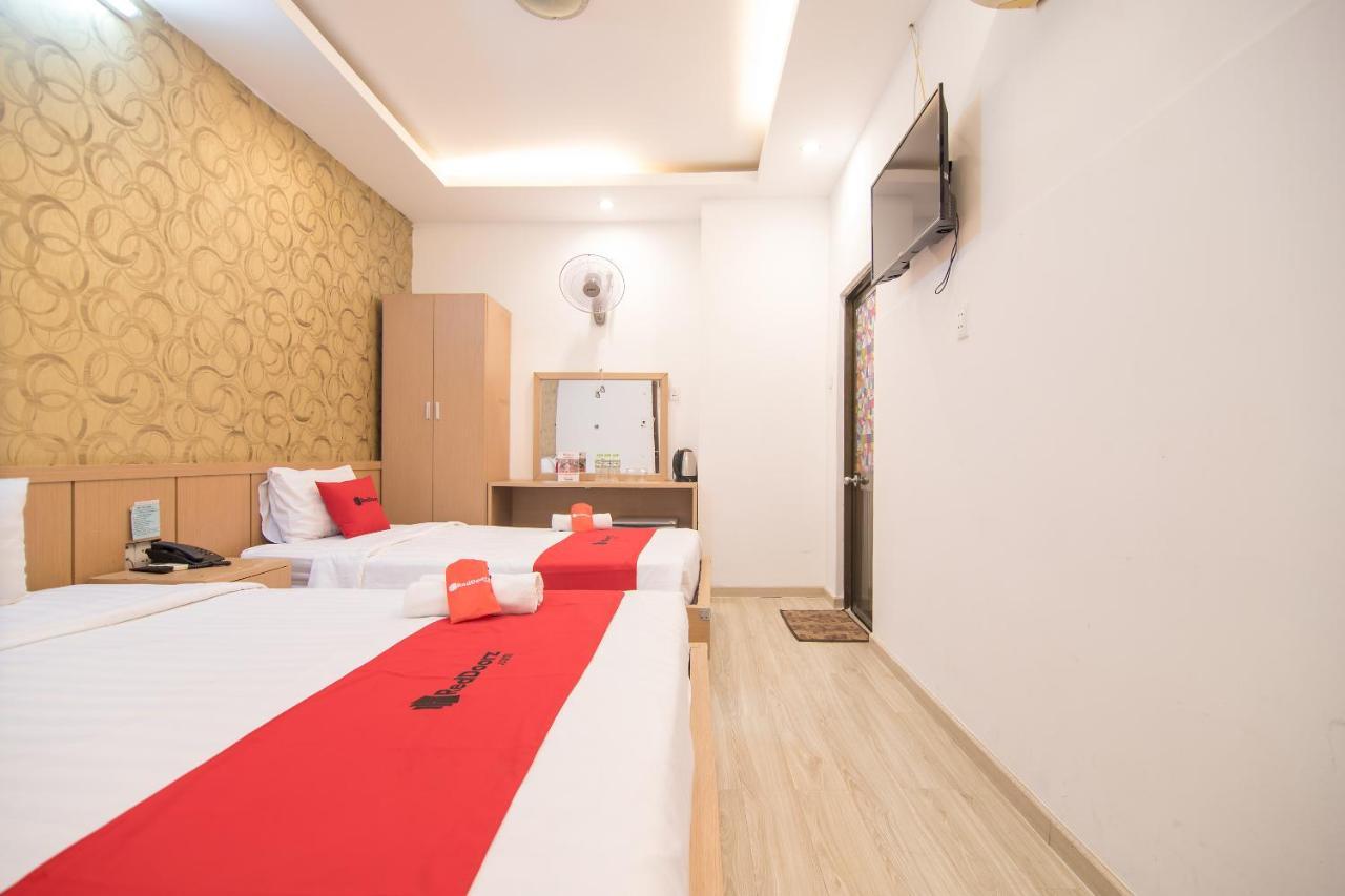 Hotel Reddoorz @ Pham Ngu Lao Street 3 à Hô Chi Minh-Ville Extérieur photo