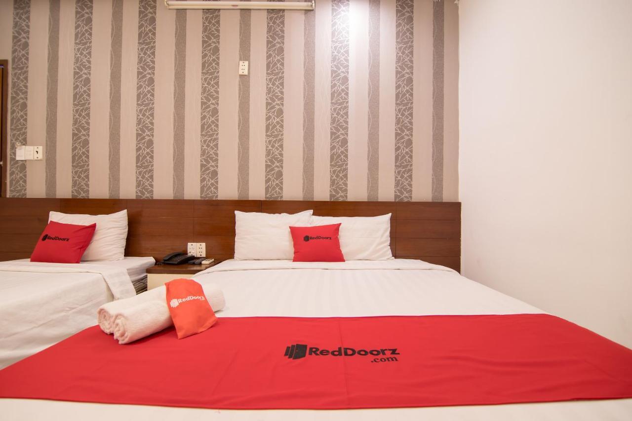 Hotel Reddoorz @ Pham Ngu Lao Street 3 à Hô Chi Minh-Ville Extérieur photo