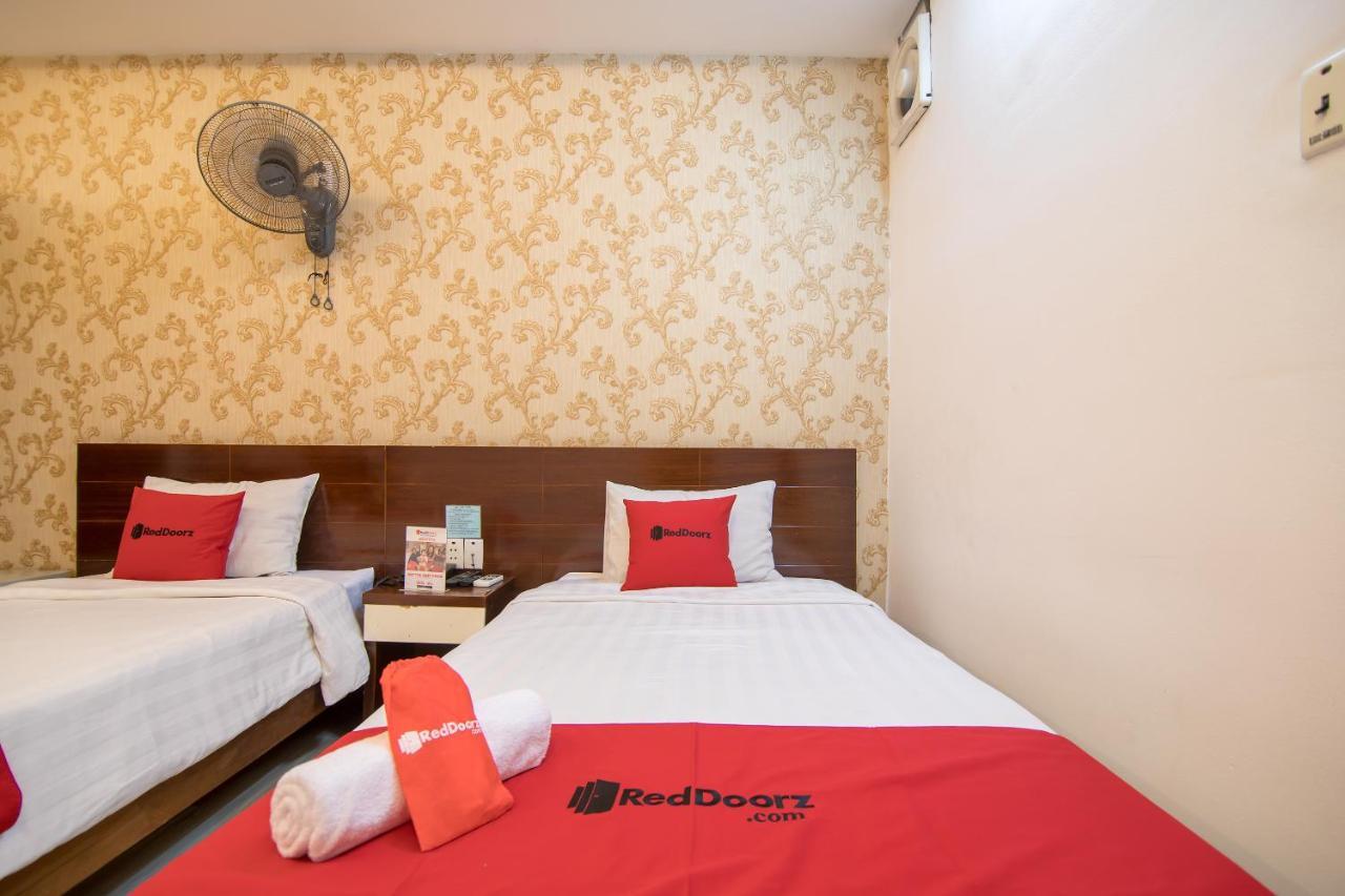 Hotel Reddoorz @ Pham Ngu Lao Street 3 à Hô Chi Minh-Ville Extérieur photo